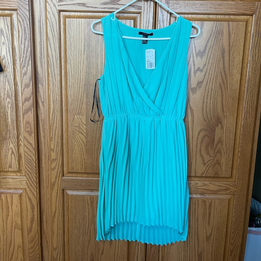 Forever 21 pleated dress